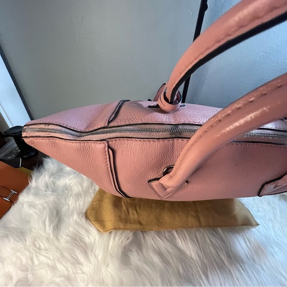 Louis vuitton soft lockit magnolia MM (well used) - Picture 11 of 15